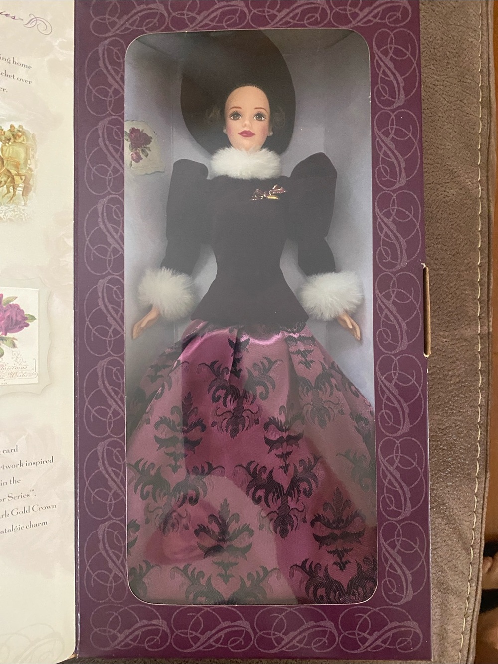 Barbie 1996 Special Edition Holiday Tradition Barbie